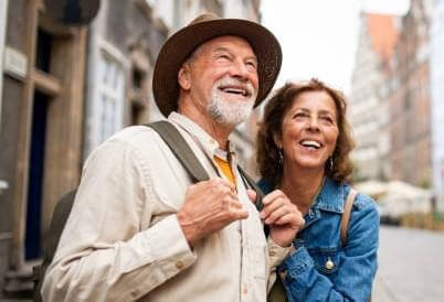 Old-Couples-Travel