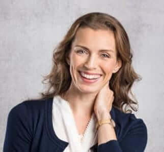 Woman-in-40s